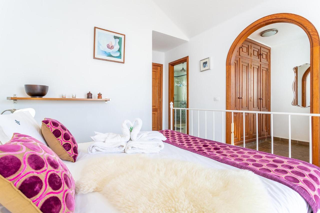 Casa Lili - Shared Pool - Close To Seafront Promenade - Sea Views From Upper Terrace Punta Mujeres ภายนอก รูปภาพ